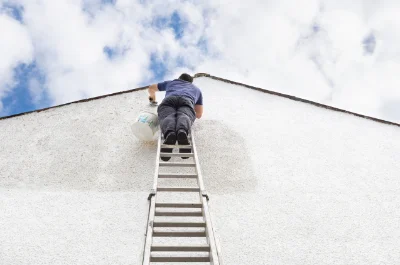 Peinture extérieure à Luzay — façades et ravalement